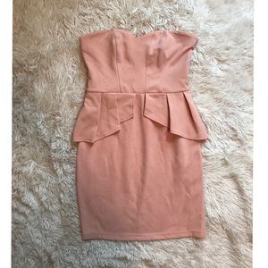 💕 Forever 21 pink cocktail dress💕